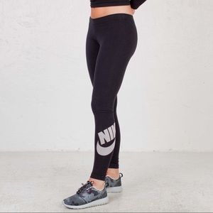 Nike leggings